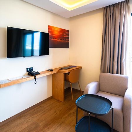 Unico Hotel Maarif 카사블랑카 외부 사진